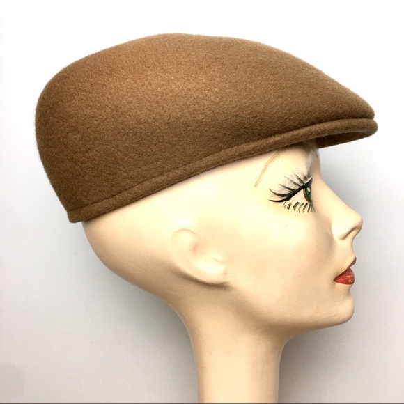 Vintage Cabbie Flat Cap Cuffley Hat Camel Tan Felt - Picture 1 of 6